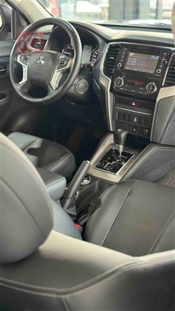 ميتسوبيشي L200